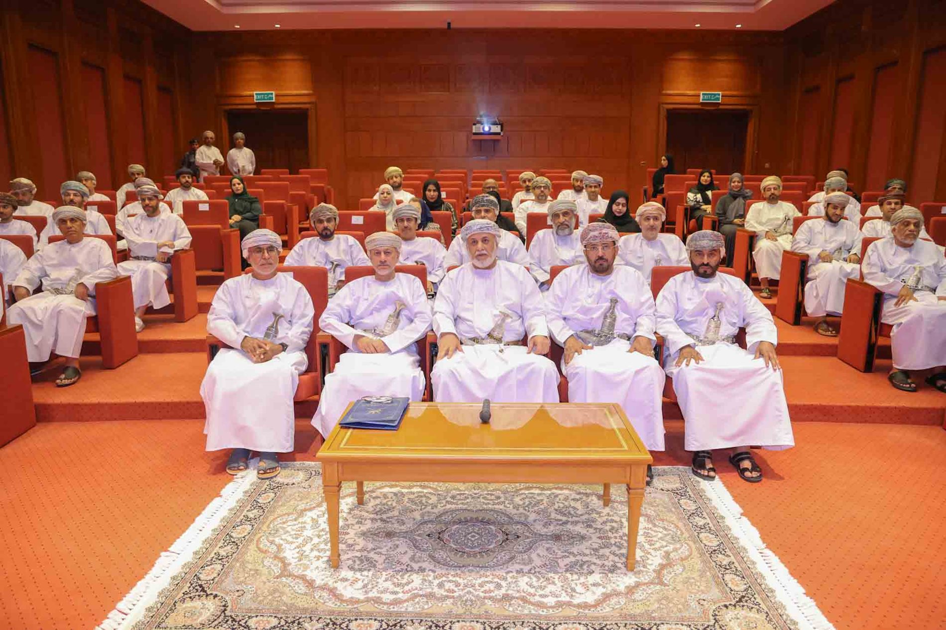 الأخبار